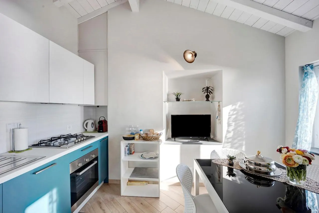 Old City Apartment Seaview Bordighera