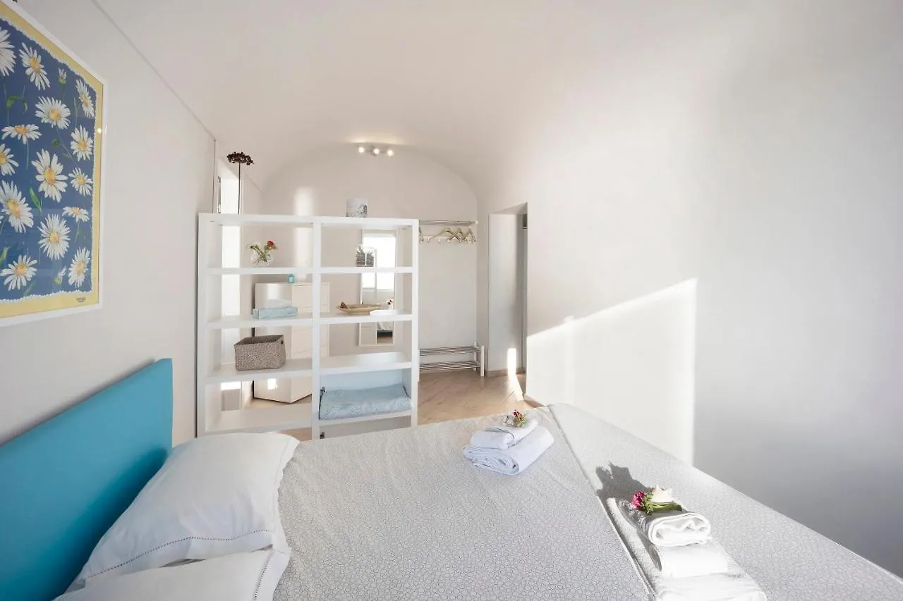 Old City Apartment Seaview Bordighera