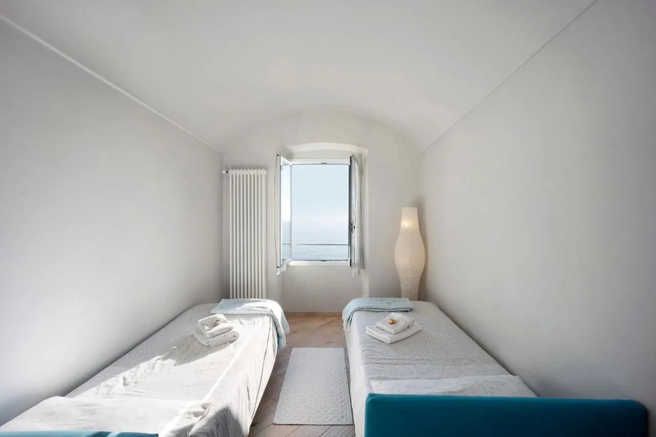 Old City Apartment Seaview Bordighera
